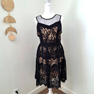 Soieblu Black Cream Lacey Lined Prom‎ Homecoming Wedding Guest Midi Dress Size L